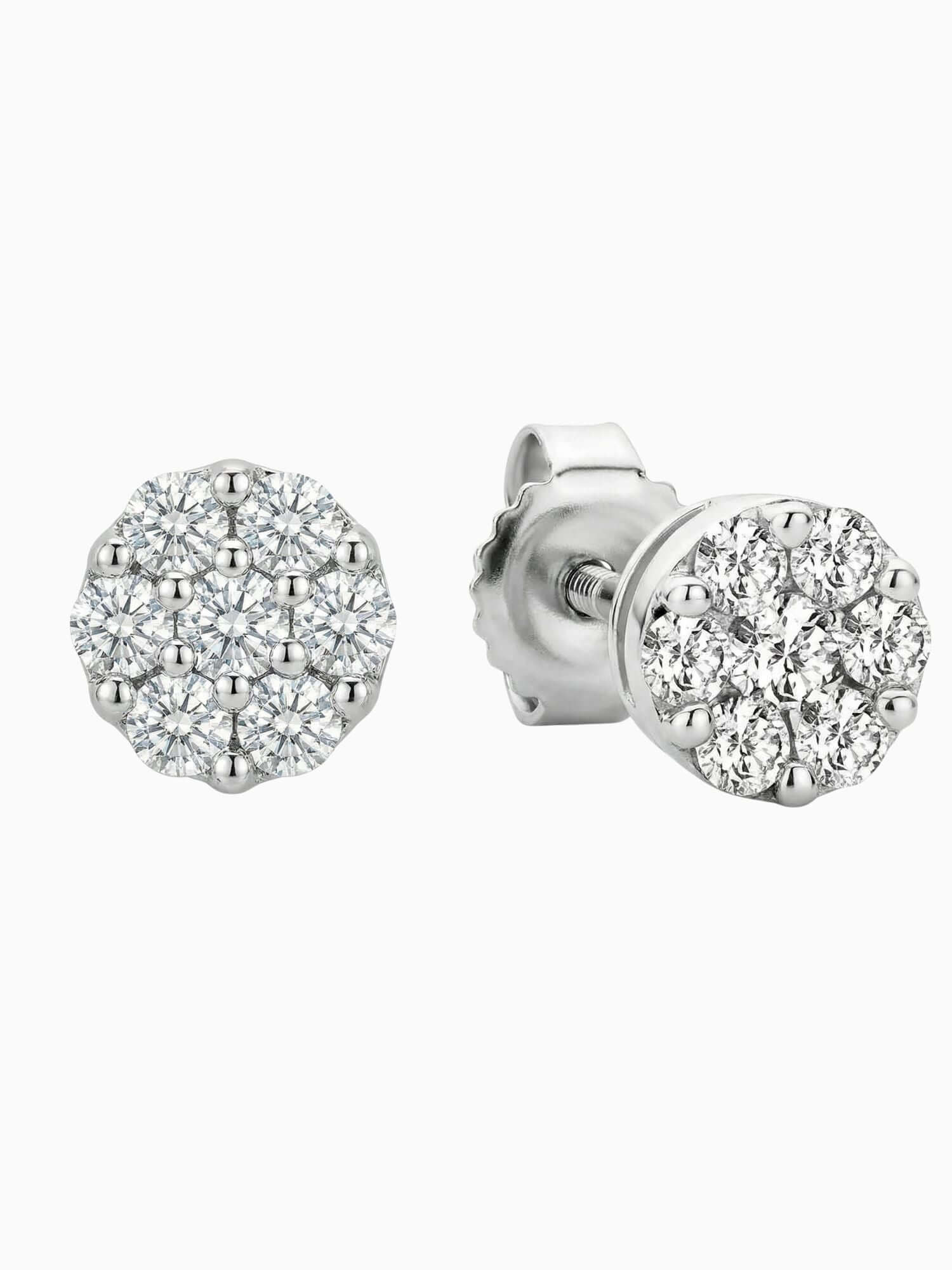 14K Witgouden Diamanten Pavé Oorbellen met moderne luxe uitstraling, pavé gezet met diamanten.
