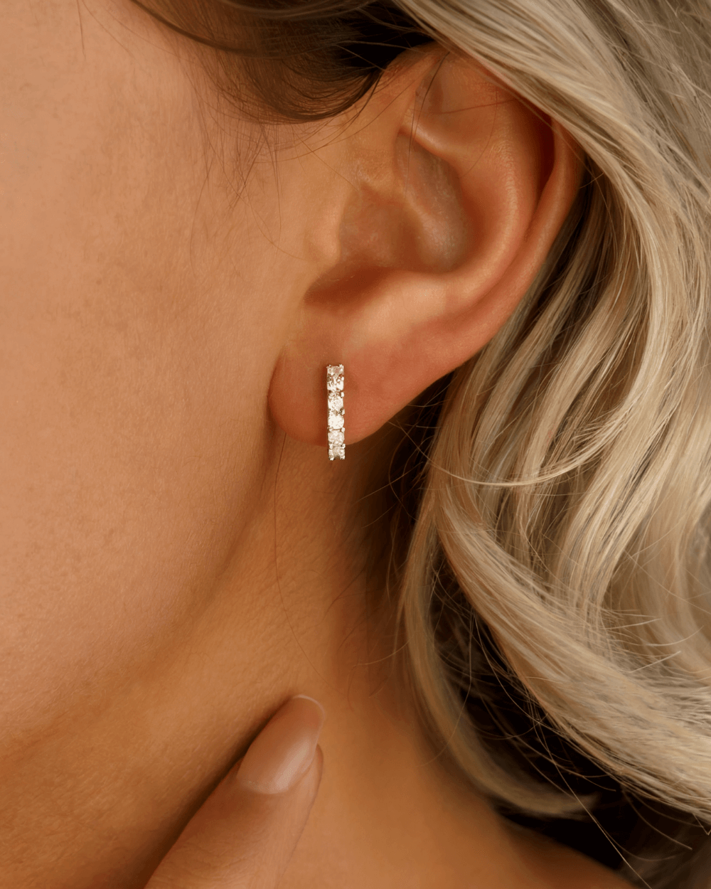 MOISSANITE HOOP DIAMOND EARRING WITGOUD - Carpeice