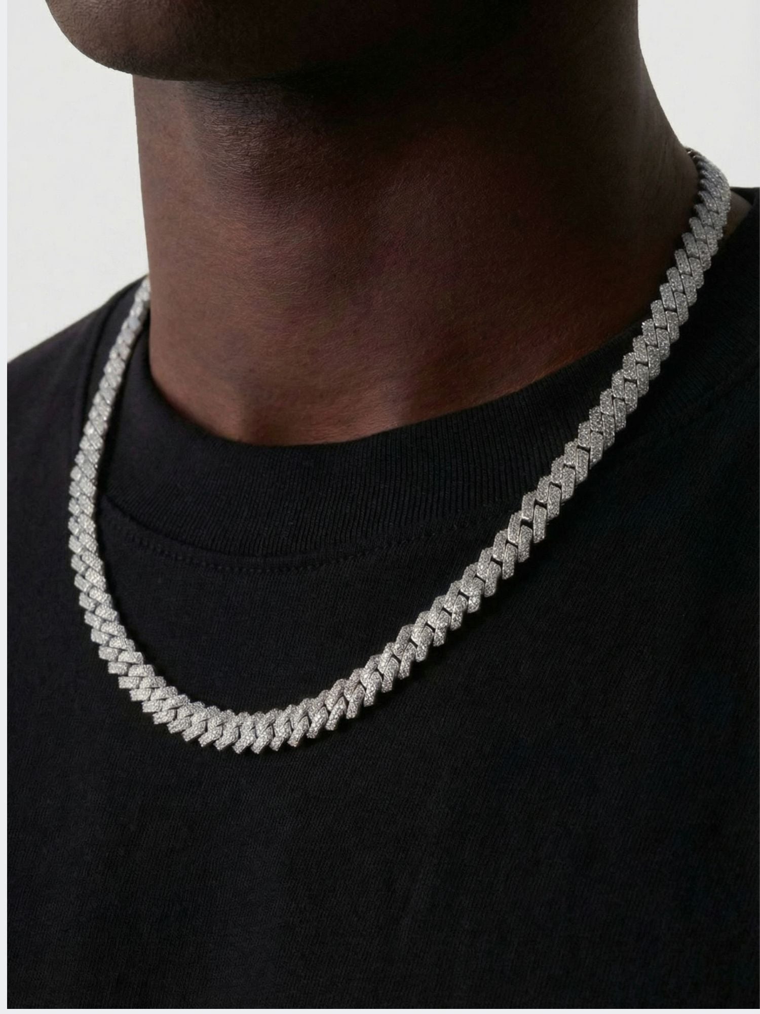 Cuban link ketting zilver ICED OUT met VVS CZ stenen, perfect voor een luxe uitstraling.