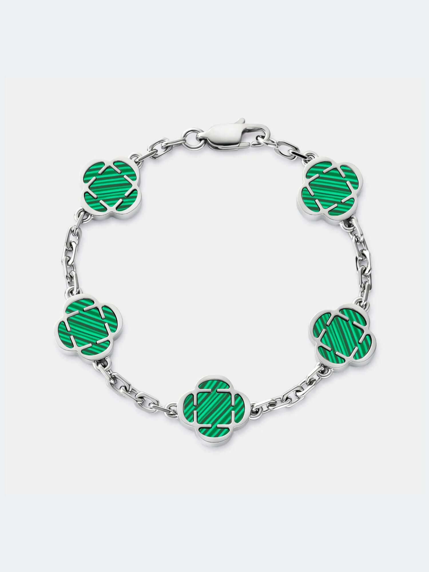 Zilveren Klaver Armband Groen Onyx Steen met groene klaverstenen in een elegante zilveren setting.