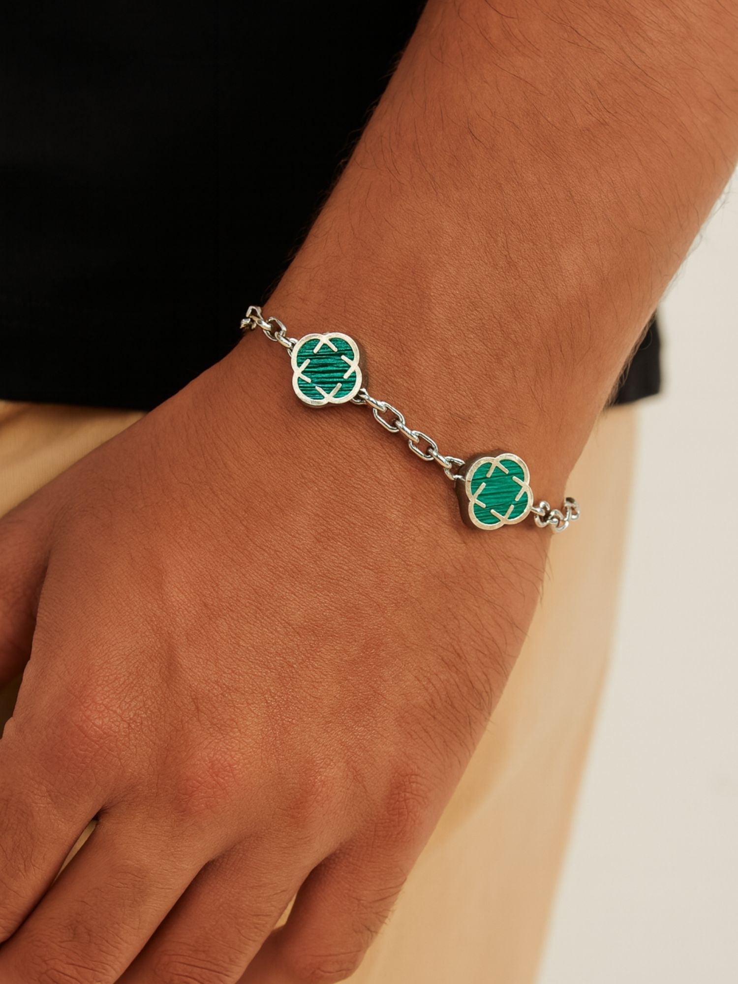 Onyx Clover Stone Green Silver Bracelet