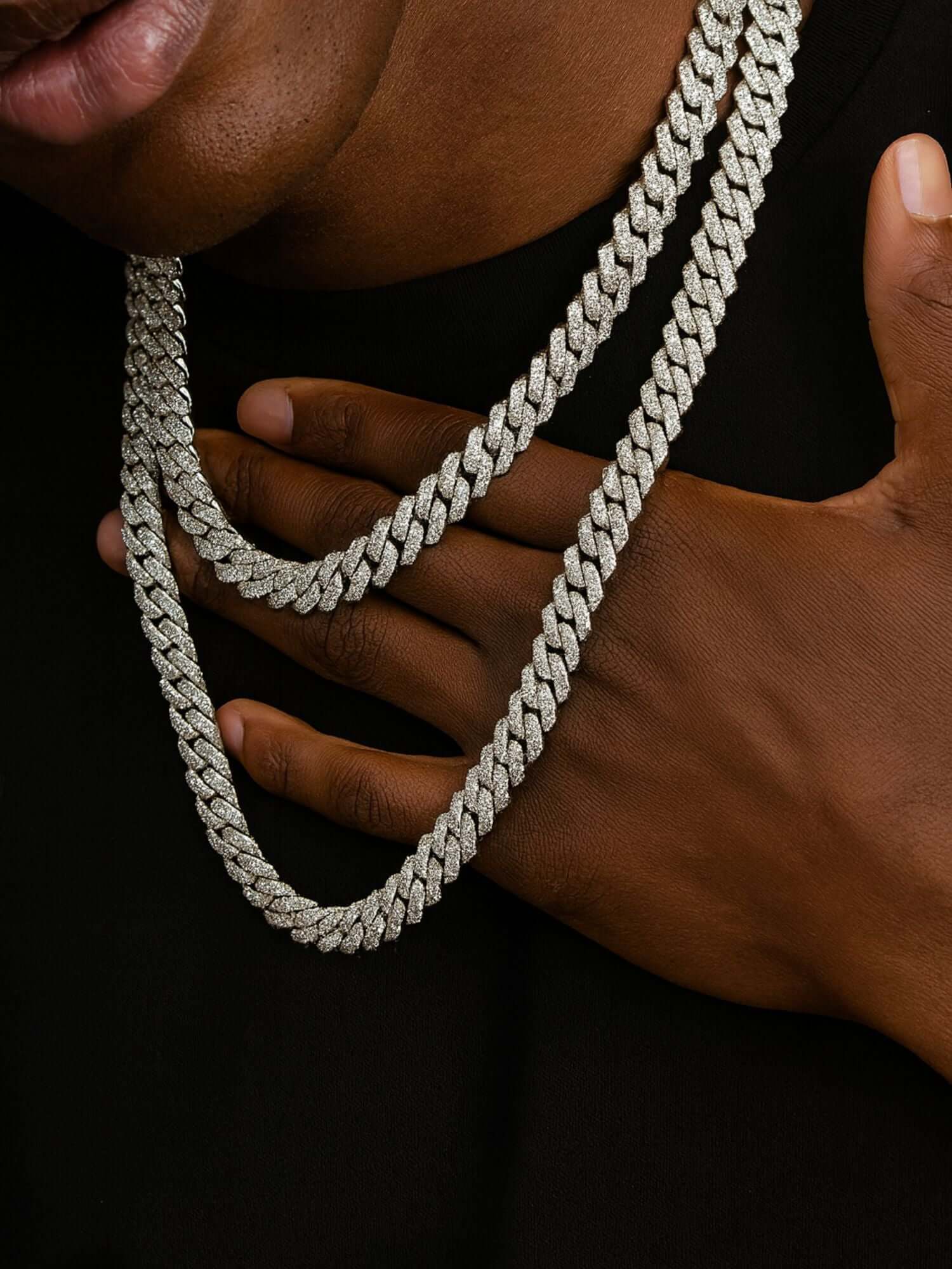 Cuban Link Ketting Zilver ICED OUT 6MM en 8MM, luxe sieraad met VVS CZ stenen, stijlvolle ketting.