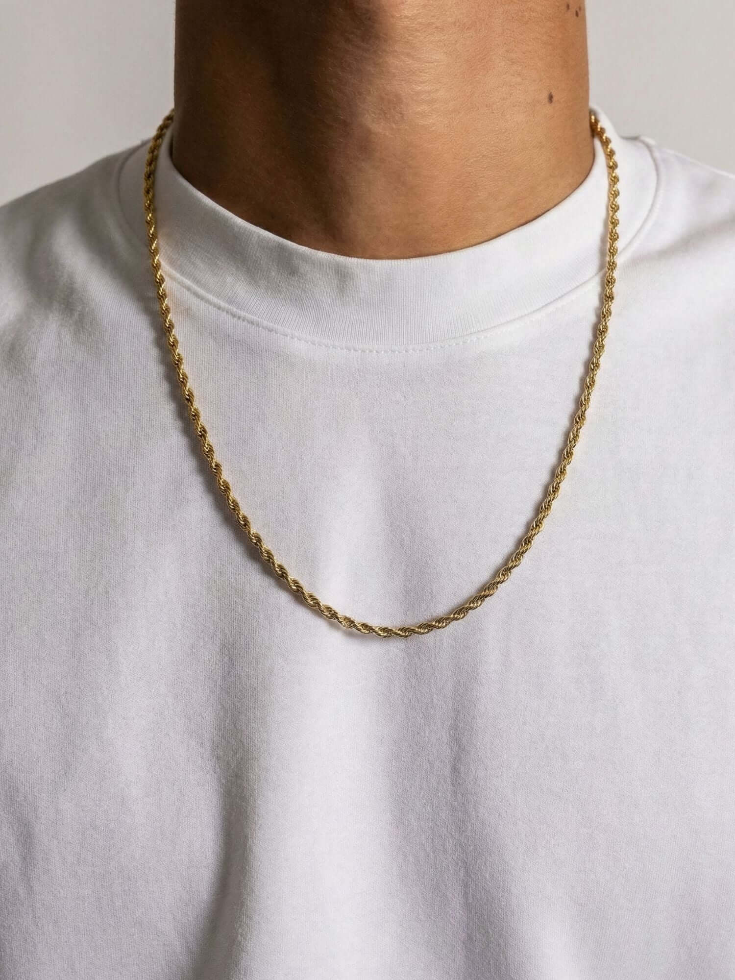 Rope Ketting Goud RVS rope chain ketting goudkleurig RVS om hals, tijdloos gedraaid design