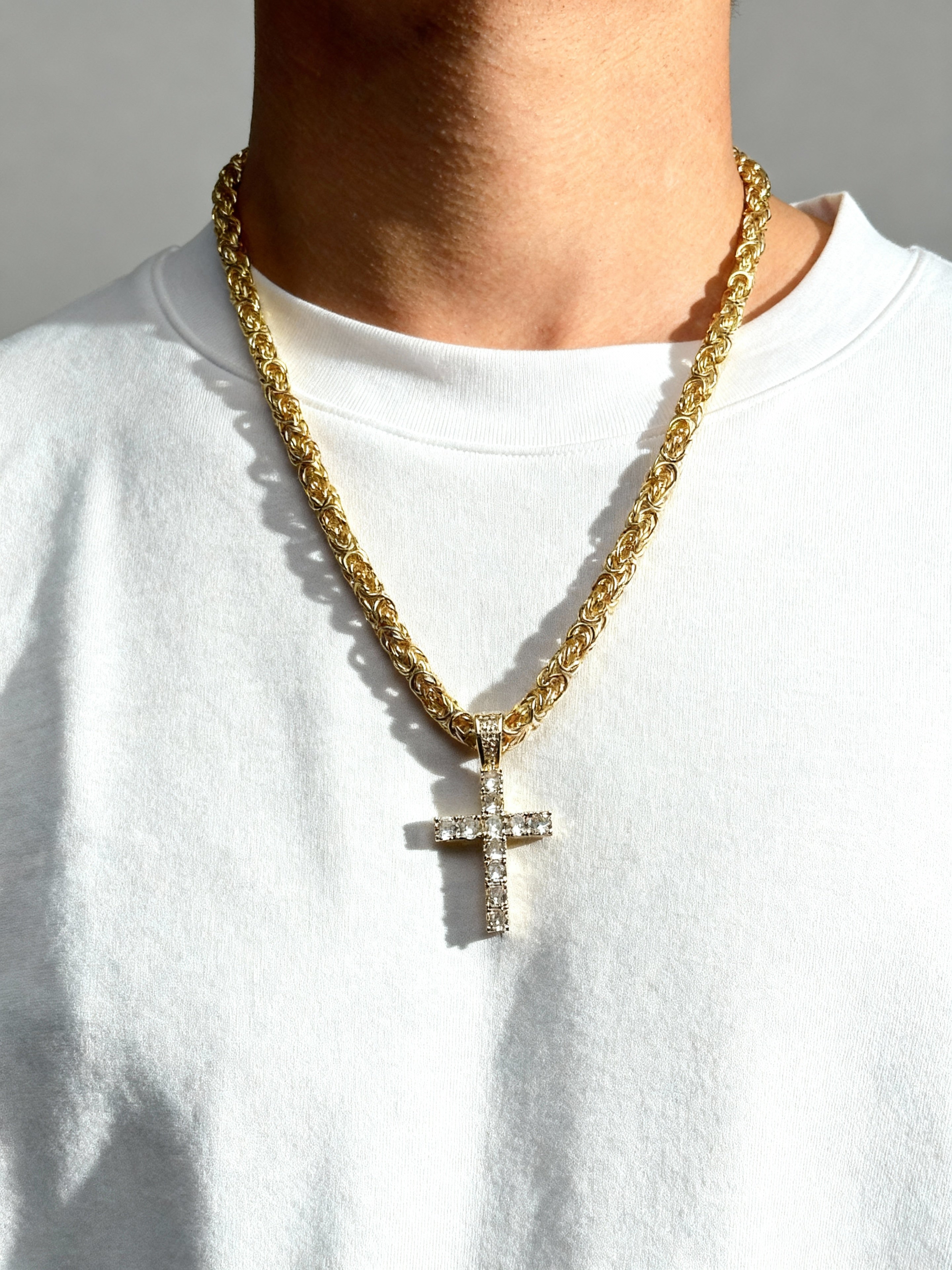 Ciondolo Croce d'Oro ICED OUT