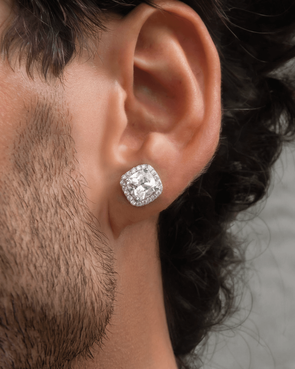 MOISSANITE Vierkante DIAMOND STUDS 7.5MM WITGOUD - Carpeice
