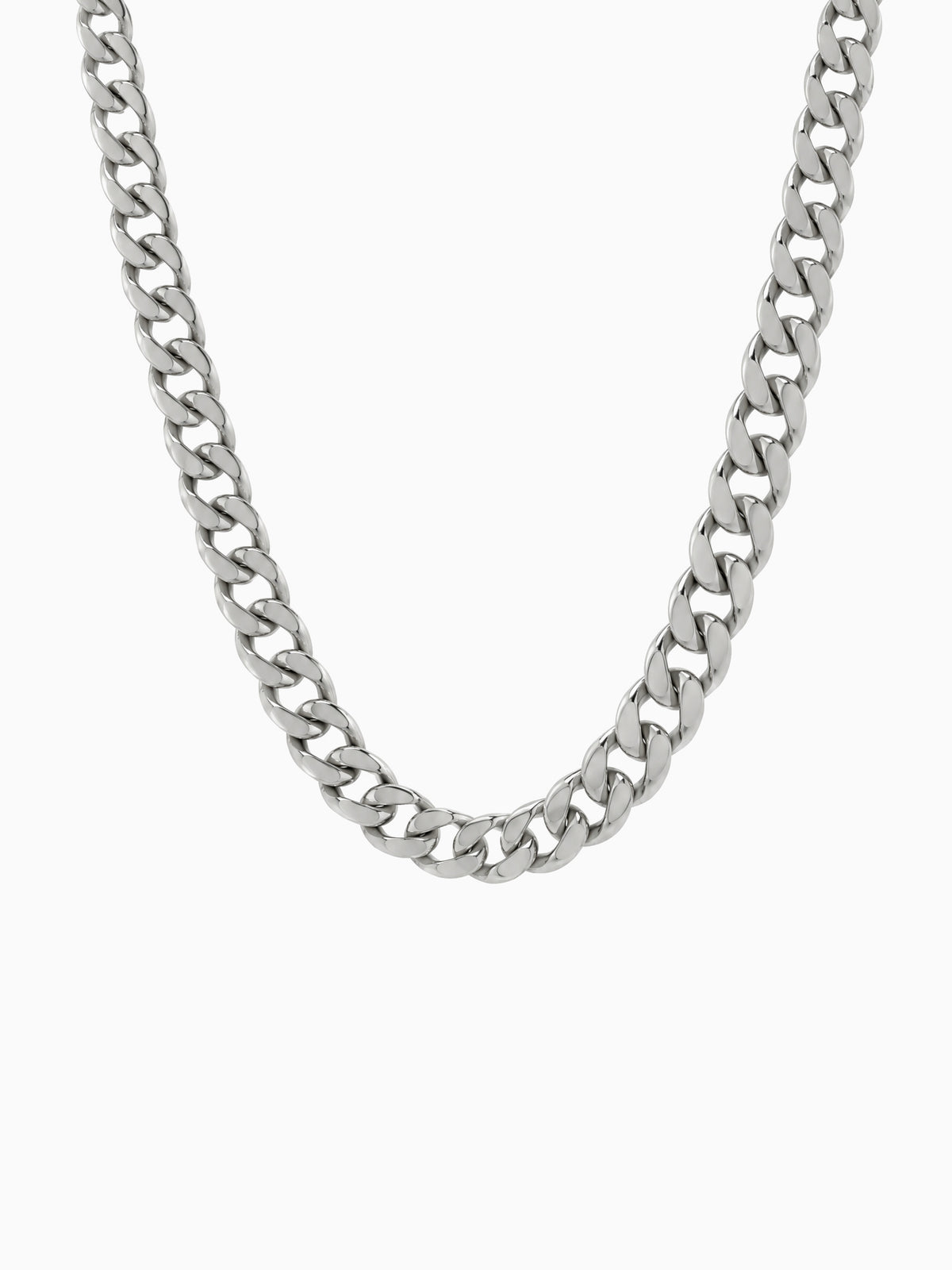 Cuban Ketting 925 Sterling Zilver (6mm) van Carpe Ice van voren op een lichte achtergrond, met de platte gourmetschakel.
