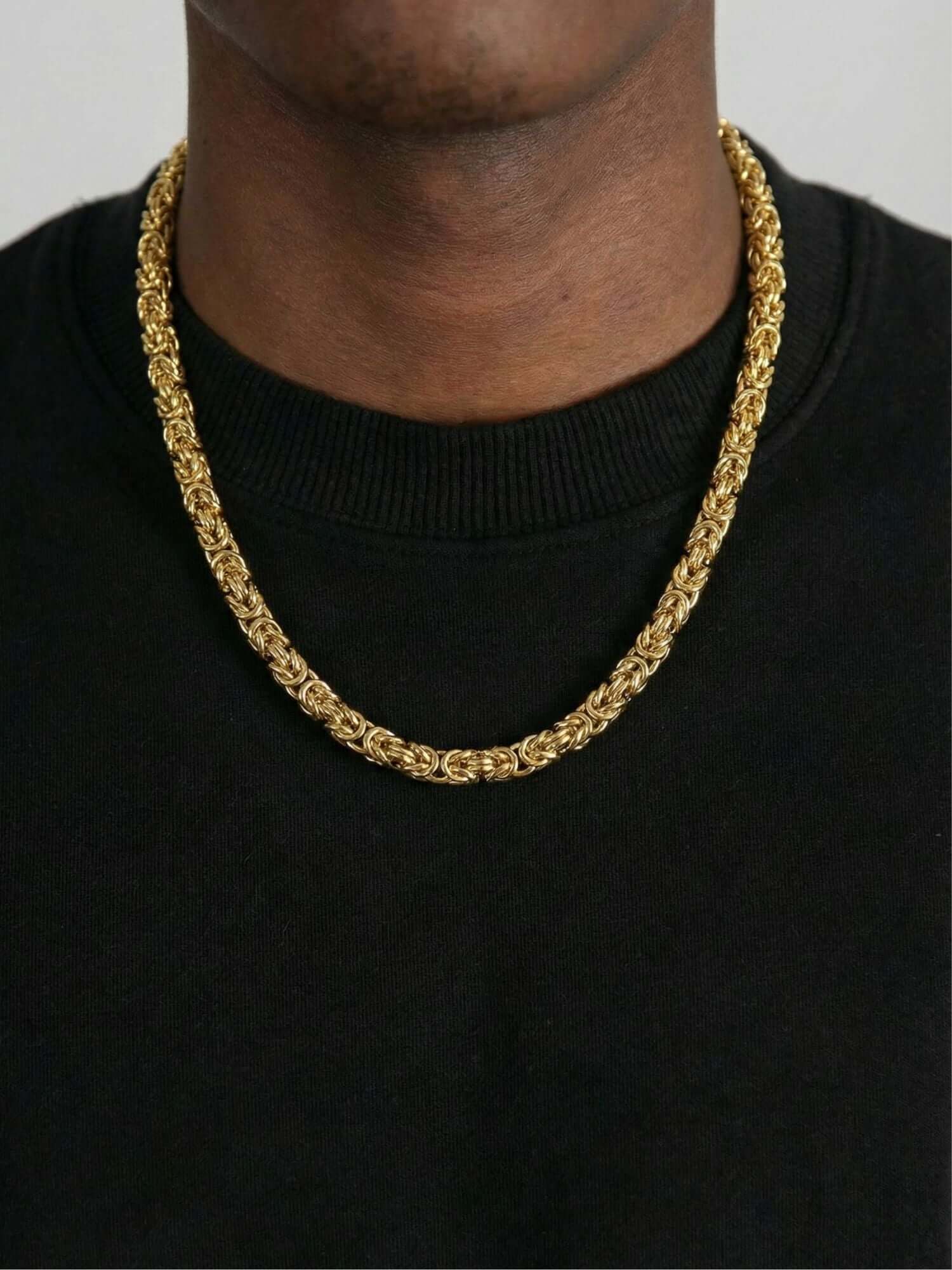 Gouden Byzantijnse Konings Ketting 6MM, elegant en robuust sieraad met iconisch vlechtpatroon, moderne luxe uitstraling.