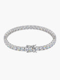 Moissanite Tennis Armband (5mm) 925 Zilver met luxe uitstraling en box sluiting, gemaakt van 925 sterling zilver.